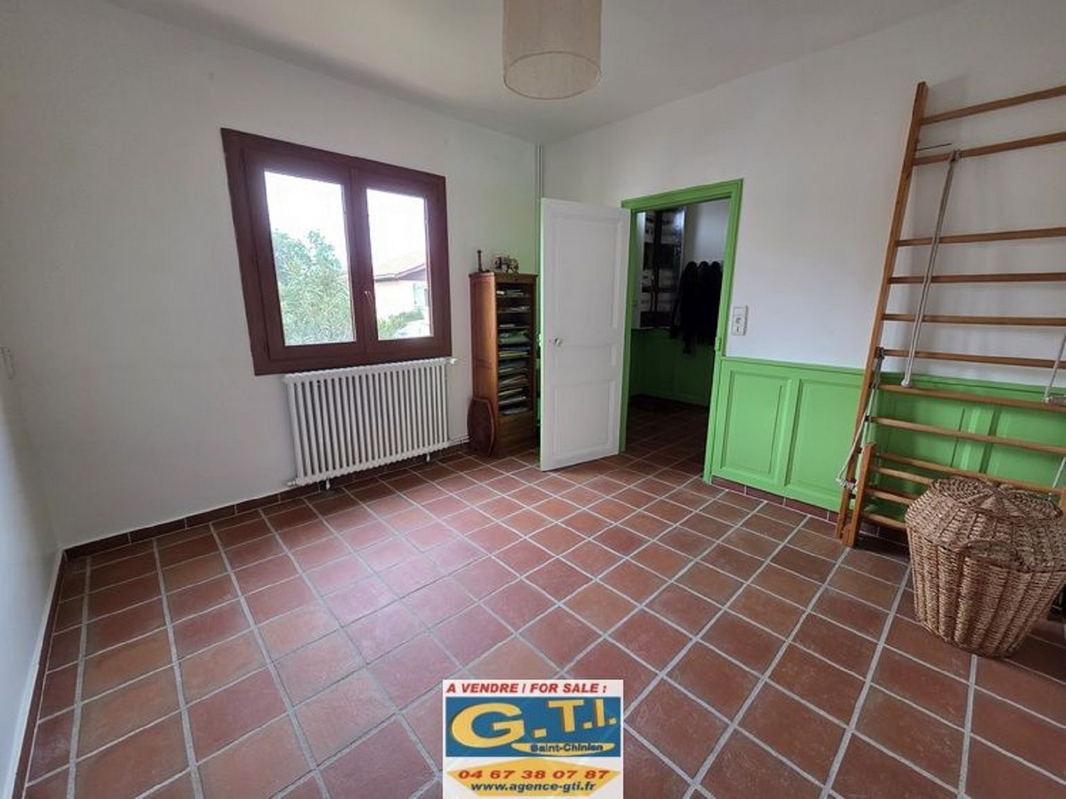 Villa ST CHINIAN (34360) AGENCE G.T.I.