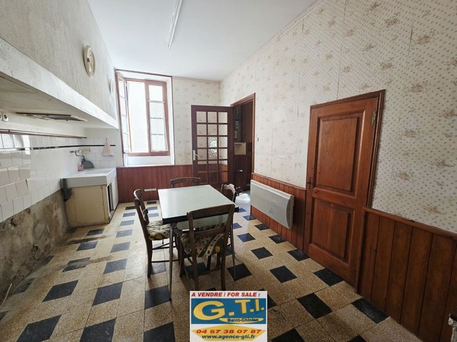 Maison de ville ST CHINIAN (34360) AGENCE G.T.I.