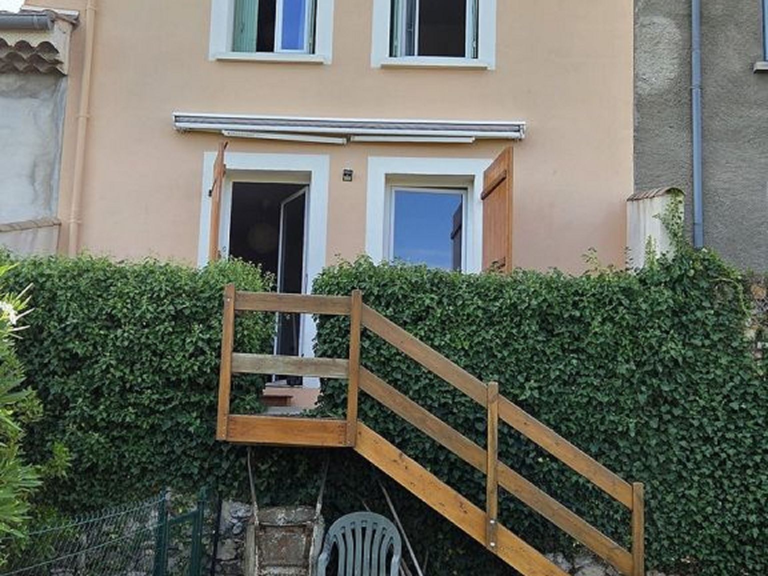 Maison de ville ST CHINIAN (34360) AGENCE G.T.I.