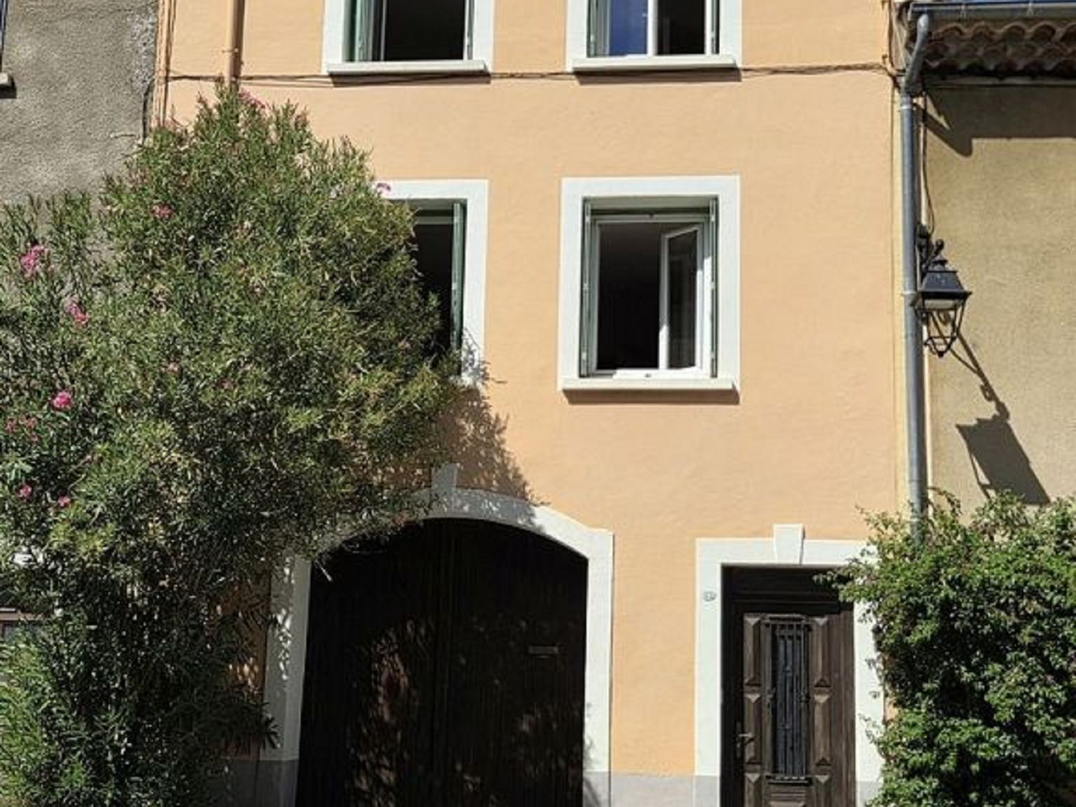 Maison de ville ST CHINIAN (34360) AGENCE G.T.I.